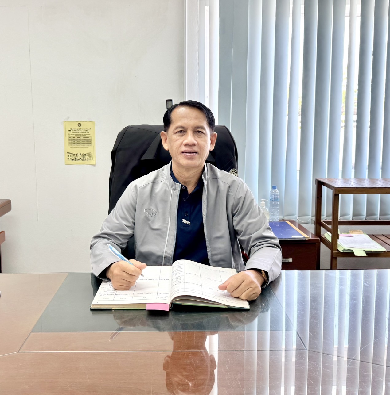 ﻿รองอธิบดีกรมบังคับคดี ลงพื้นที่ตรวจเยี่ยมสำนักงานบังคับคดีจังหวัดร้อยเอ็ด